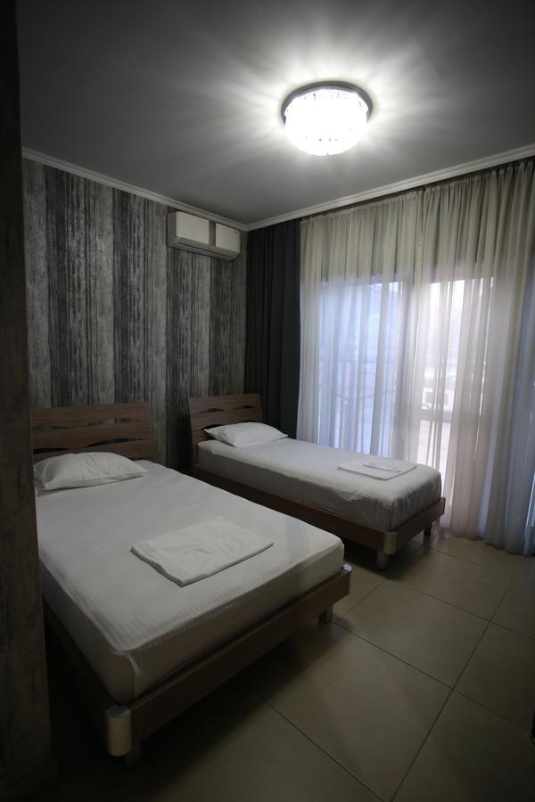 Hotel Okriba Tbilisi Exterior foto
