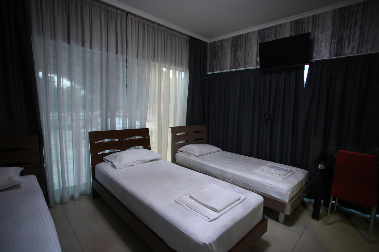 Hotel Okriba Tbilisi Exterior foto