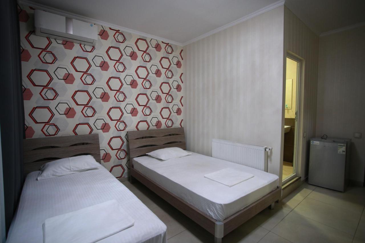 Hotel Okriba Tbilisi Exterior foto