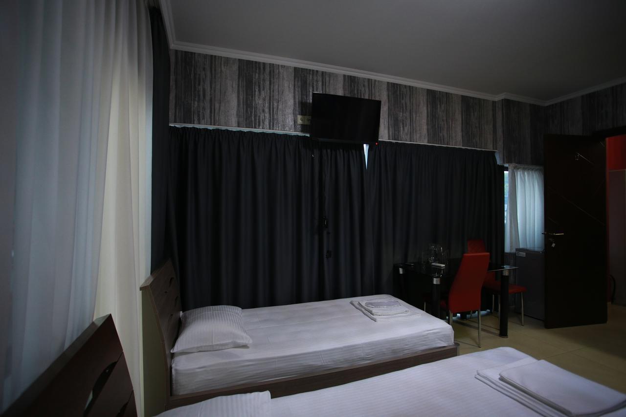 Hotel Okriba Tbilisi Exterior foto