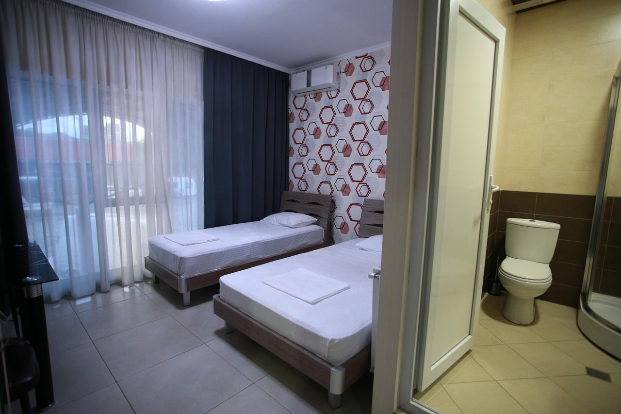 Hotel Okriba Tbilisi Exterior foto