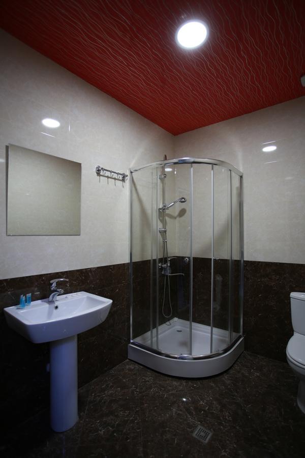 Hotel Okriba Tbilisi Exterior foto